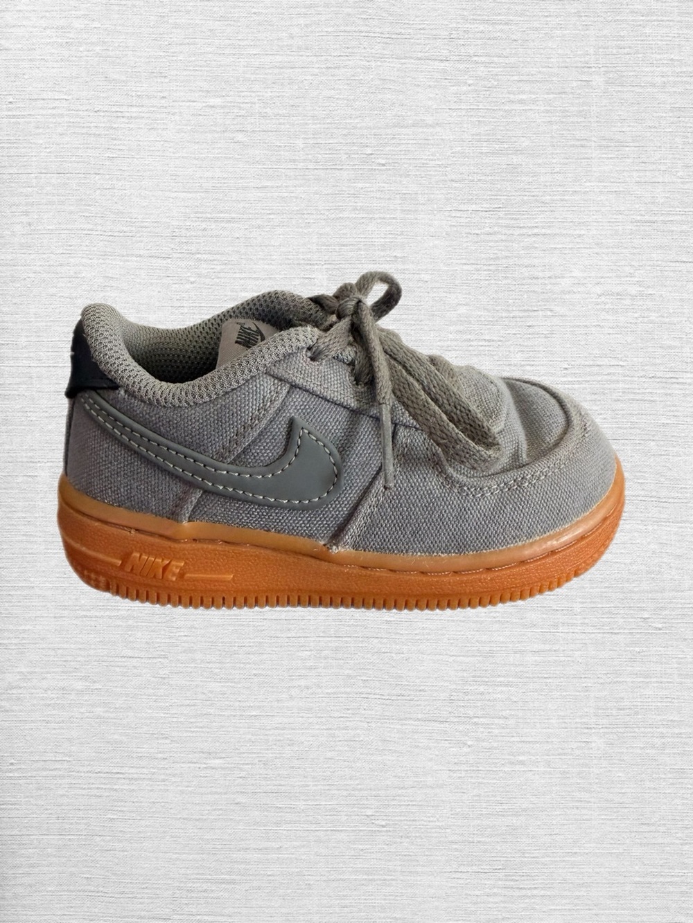Nike Air Force 1 LV8 Toddler 7c Grey Canvas Gum Sole